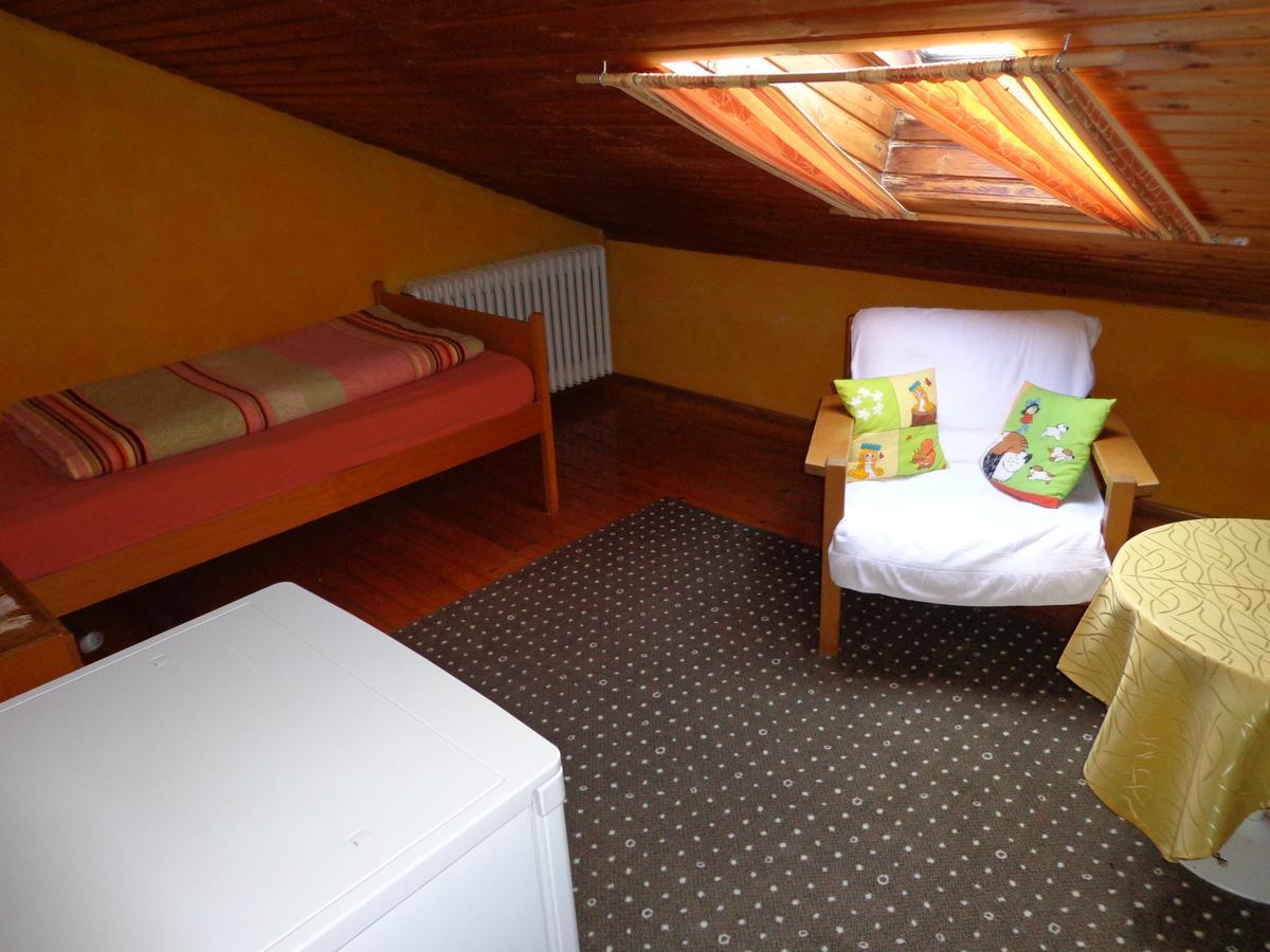 Gasthof - Pension Schamberger Neukirchen beim Heiligen Blut Bagian luar foto