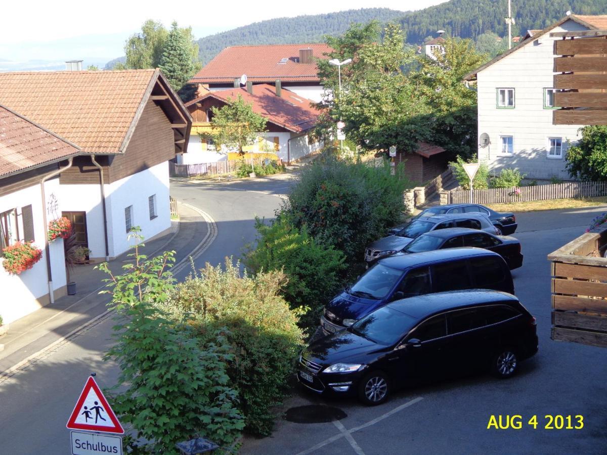 Gasthof - Pension Schamberger Neukirchen beim Heiligen Blut Bagian luar foto